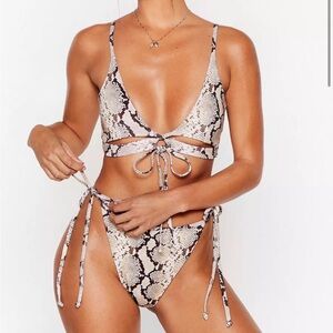 Moving Snakey Tie High Leg Bikini Set